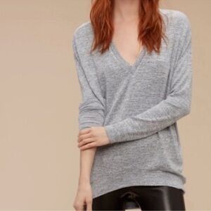 Wilfred Free Aritzia Grey sweater EUC Devinette Small
